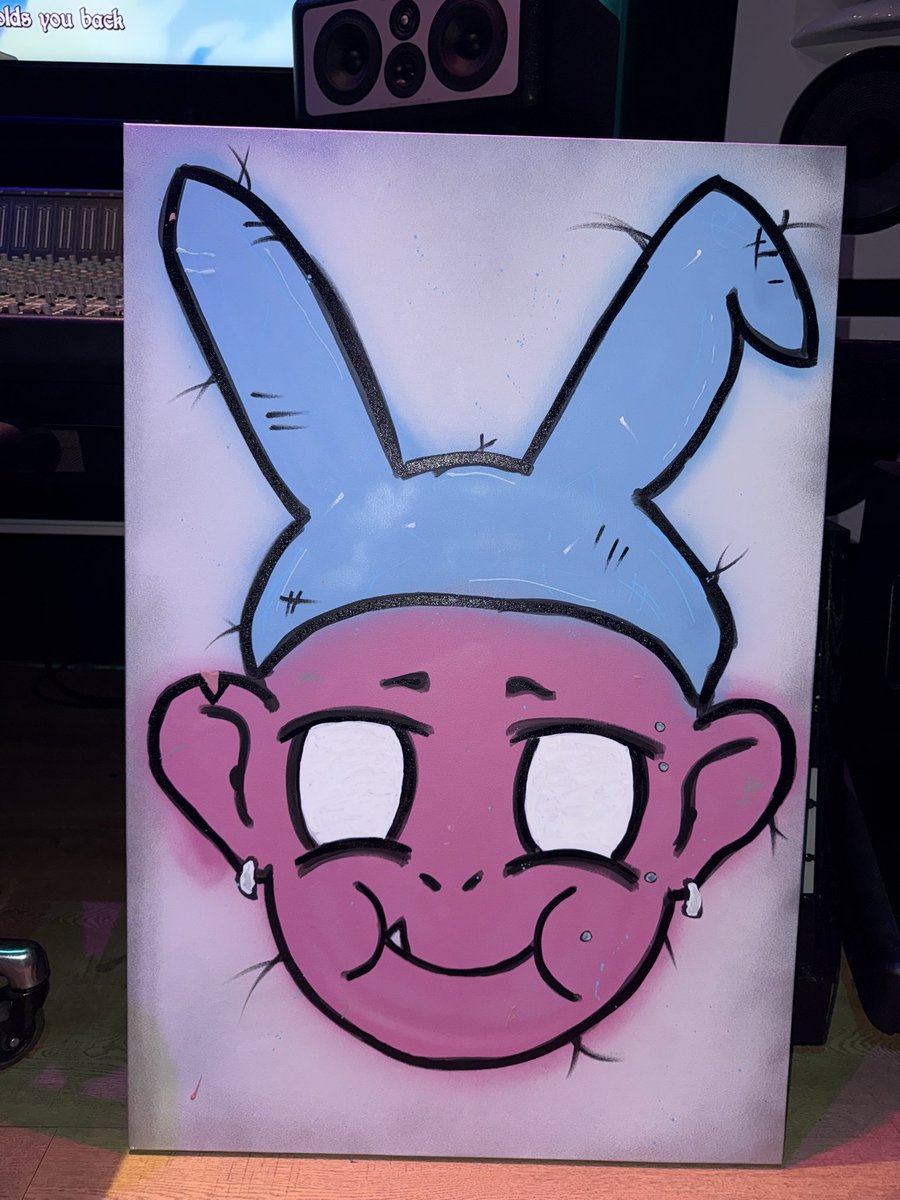 ahhorcs's tweet photo. LUCY | 👩🏽‍🦳🐰 https://t.co/u0HWqrK92T