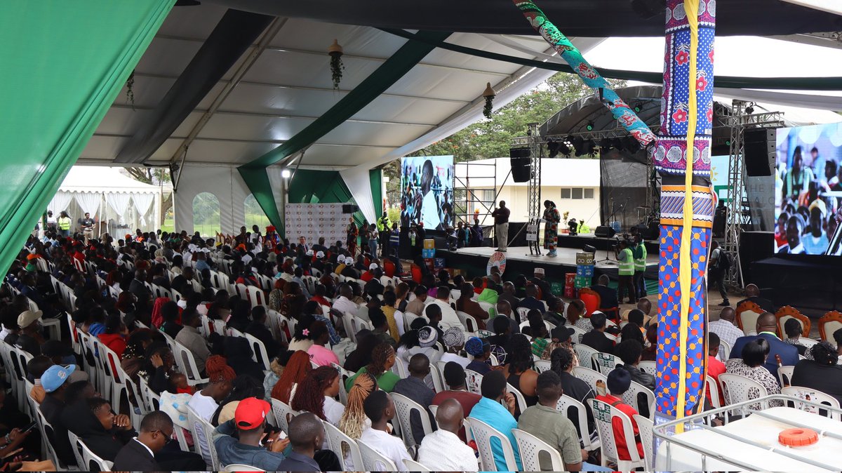 Integrated Development Facility tweet media