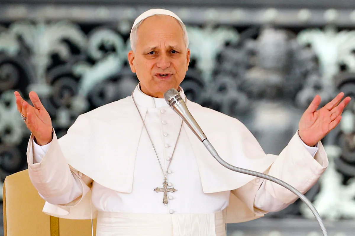 🇻🇦 | “Si se concediera a los Estados el derecho a la guerra preventiva, según sus propios criterios y sin un marco jurídico supranacional, el mundo entero correría el riesgo de estar en llamas”, ha advertido el Papa León XIV.