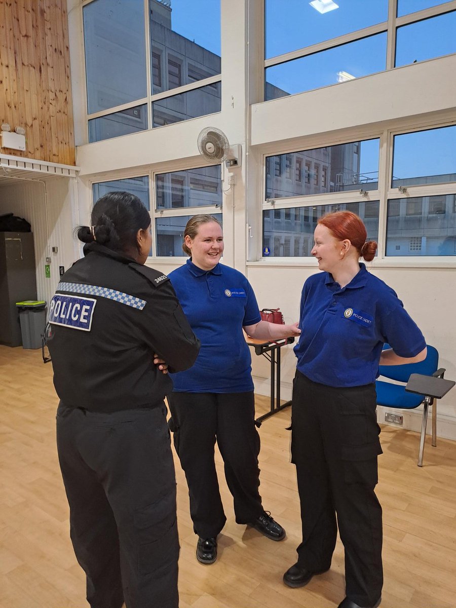 Smith's Wood, Kingshurst & Castle Bromwich Police tweet media