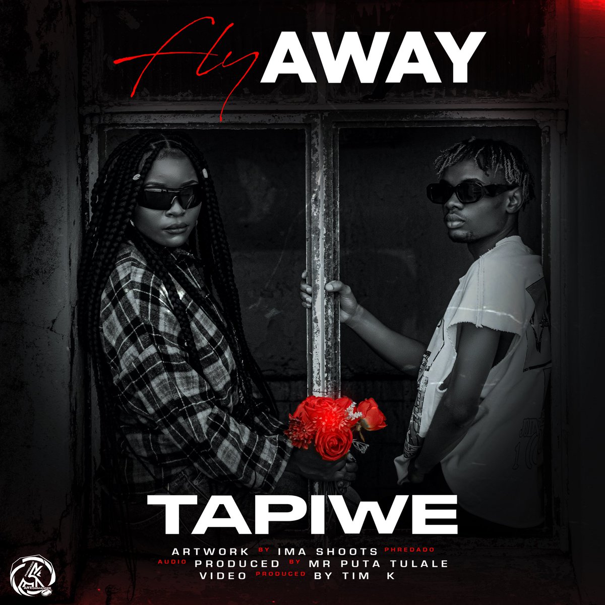 tapiwe4's tweet photo. FLY AWAY IS OFFICIALLY OUT 🎶🕷️
The audio is finally live and ready for you to stream 💙
Thank you for the love and support so far 
Official video dropping soon 🎬🔥
Go stream, share and tell me your favorite line 🥹💫
#flyaway
https://t.co/bojoECQwxU https://t.co/QBr89KadYB