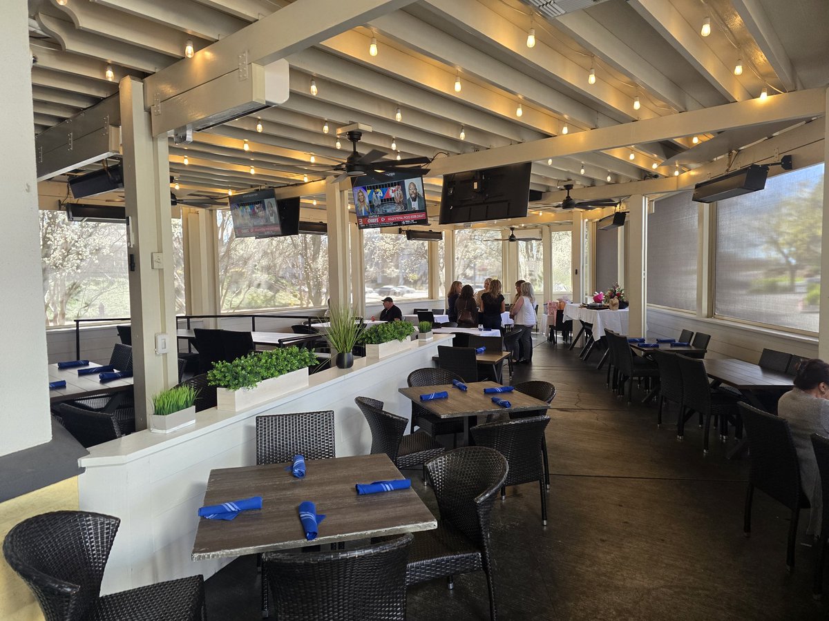 Come see me beginning at 3pm from <a href="/Bfood1/">Brian Bennett</a> on <a href="/foxsportsksac/">FOX Sports KSAC</a> #BennettsRoseville