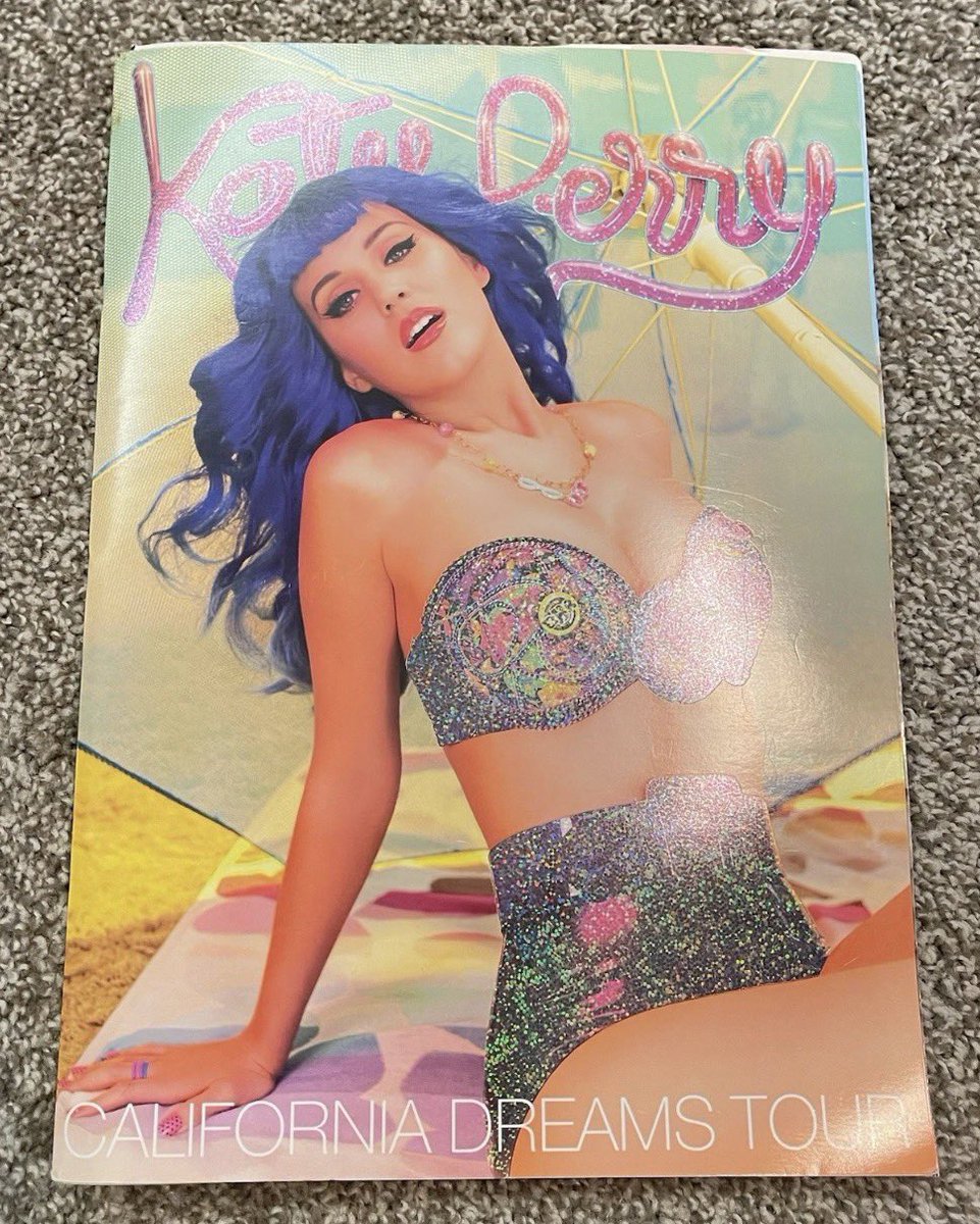 samuelbalarini's tweet photo. #TOURBOOK

California Dreams Tour R$690
Prismatic R$490
Play R$590

(A vista no Pix ou em 12x no cartão) https://t.co/RzzU6tm9WA
