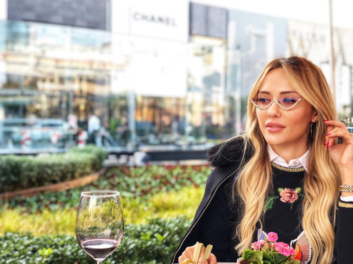 𝒜𝓋𝒶 🎀 tweet media