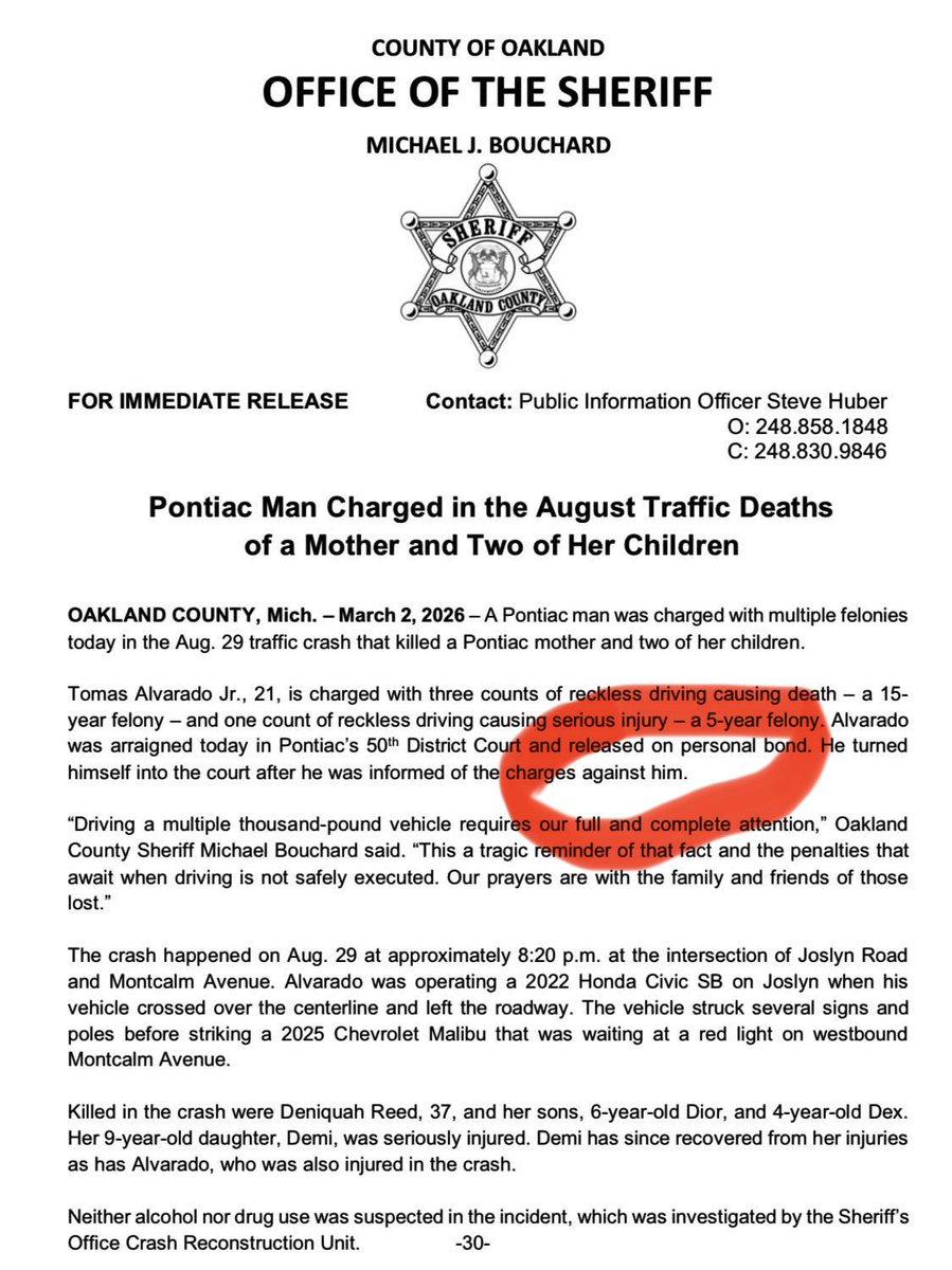 Lindsey Bee tweet media