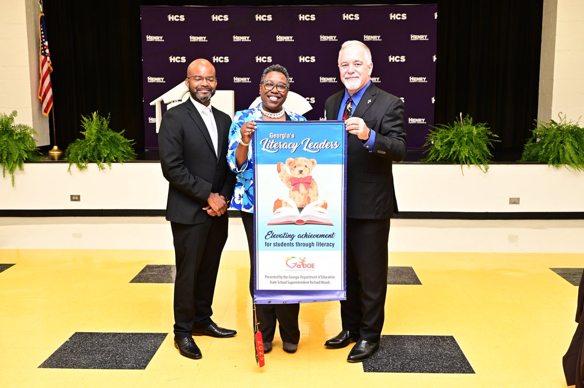 FreesEdWorld's tweet photo. π @BethlehemES_HCS is proud to receive the Literacy Leader banner from the state for 3rd Grade Gateway Growth on GMAS! This recognition reflects our commitment to literacy and the hard work of our students and teachers. We are celebrating the power of progress! @HenryCountyBOE https://t.co/ugthFuejMD