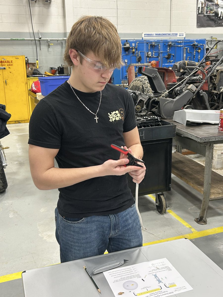 FLFFA's tweet photo. Sam, Wyatt, and Zander competed in the Ag Mechanics Skills Contest this morning on the main campus of UVCC. They worked through 17 stations including electrical, welding, flaring, tool ID, and much more. https://t.co/V3IocnQetE