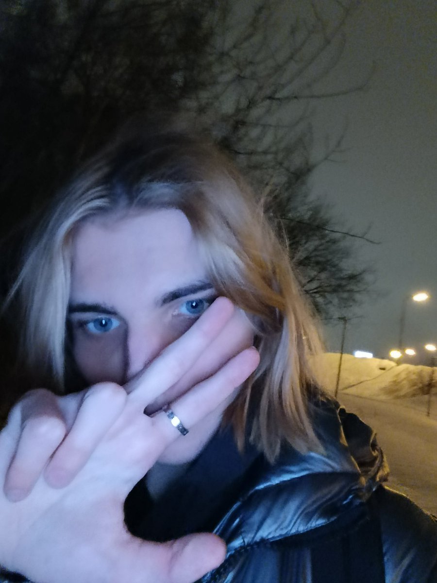 Menthony tweet media