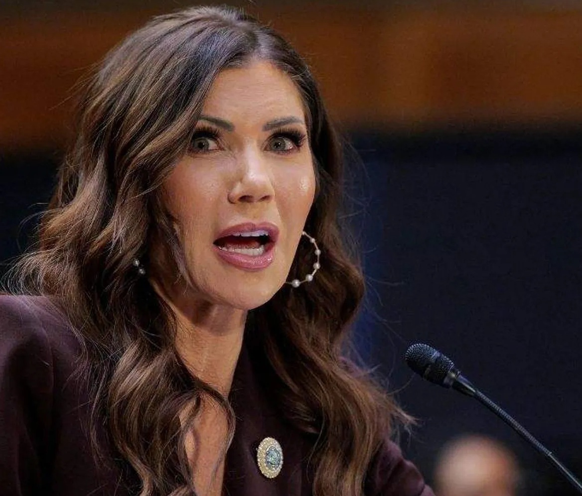 Middle Age Riot tweet media