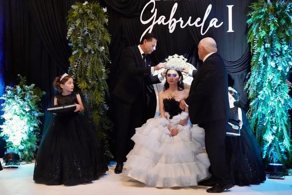 Iván Sandoval tweet media