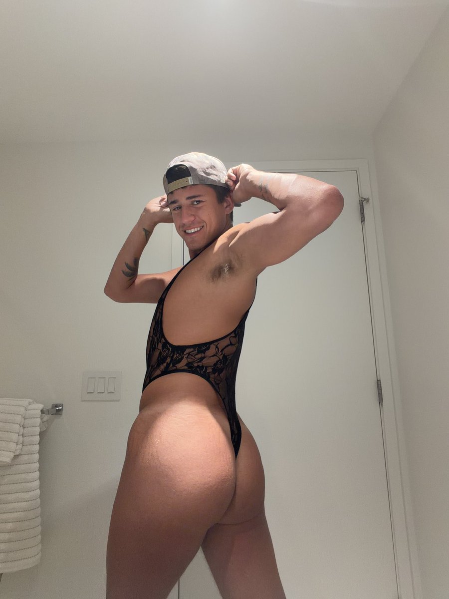 SOUTHERNGUYX tweet media