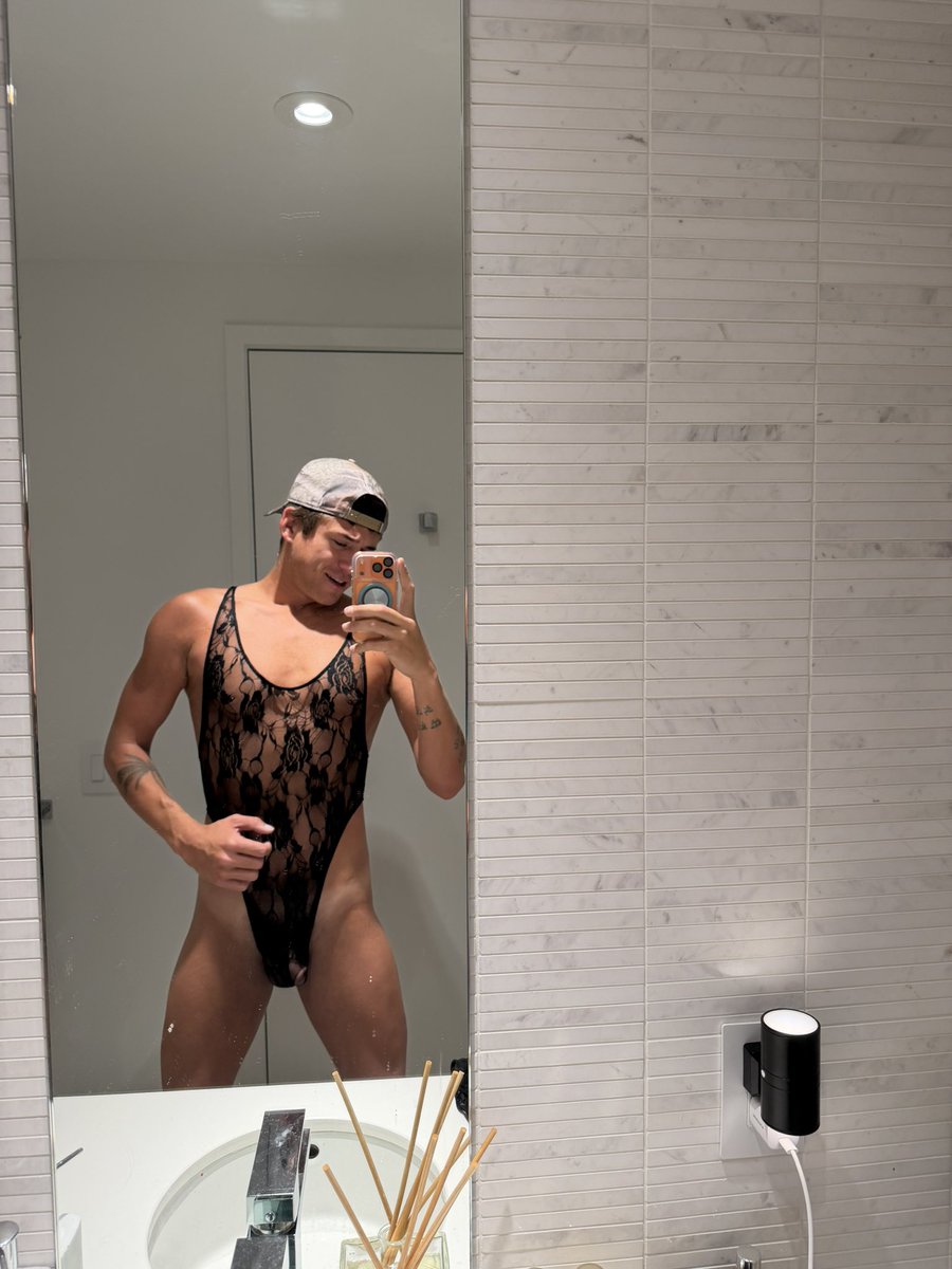 SOUTHERNGUYX tweet media