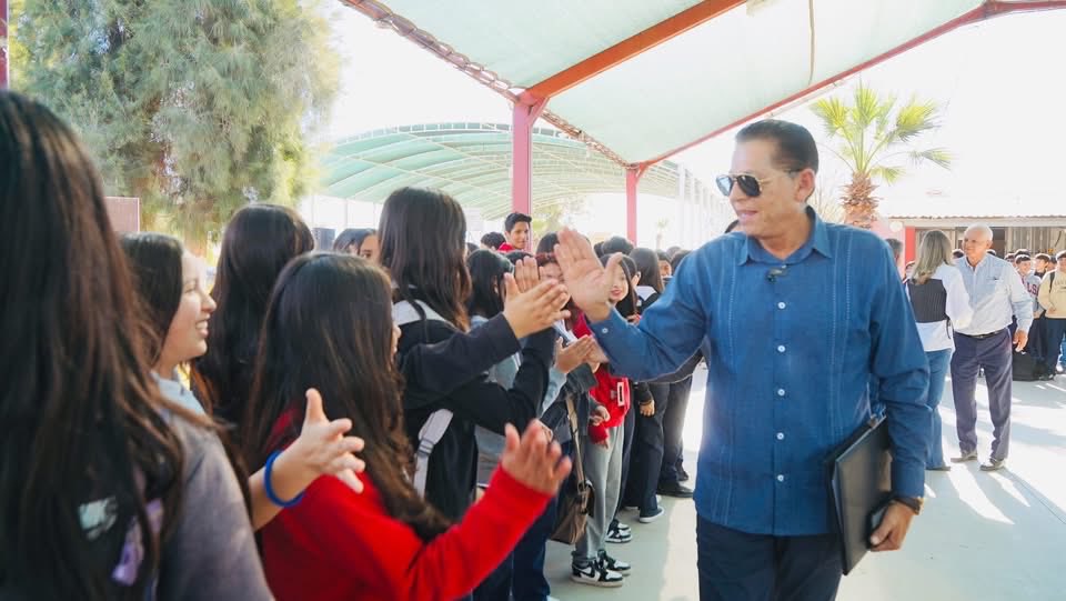 Iván Sandoval tweet media