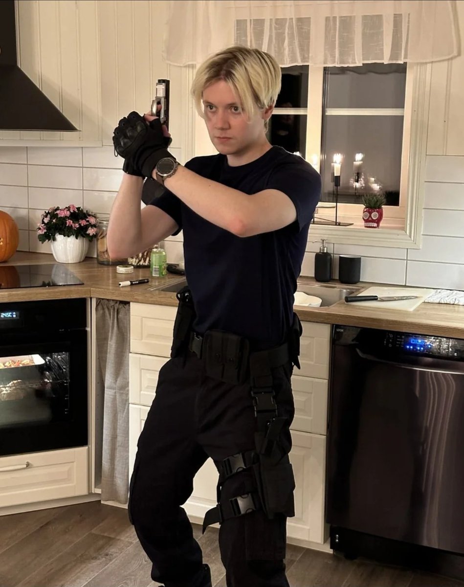 Pyrocynical tweet media