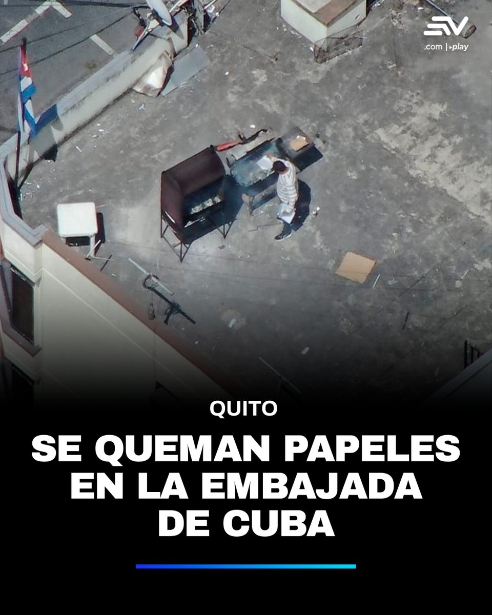 🔴 En la terraza de la Embajada de #Cuba, en #Quito, se quemaron papeles. En una foto aérea se puede observar a un hombre haciéndolo en un asador.👉 bit.ly/40IFvfV