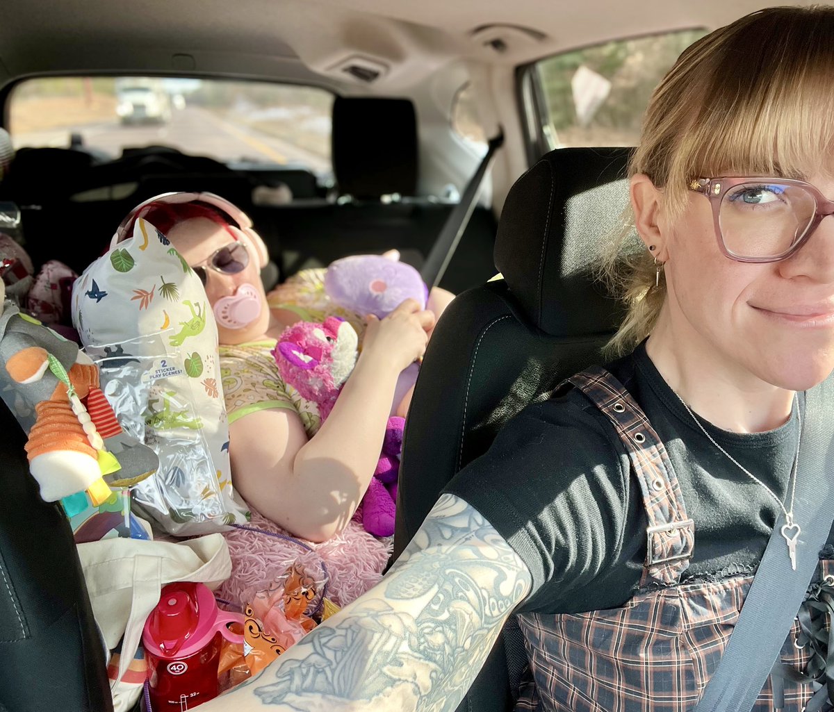 Quinn 🖤 tweet media