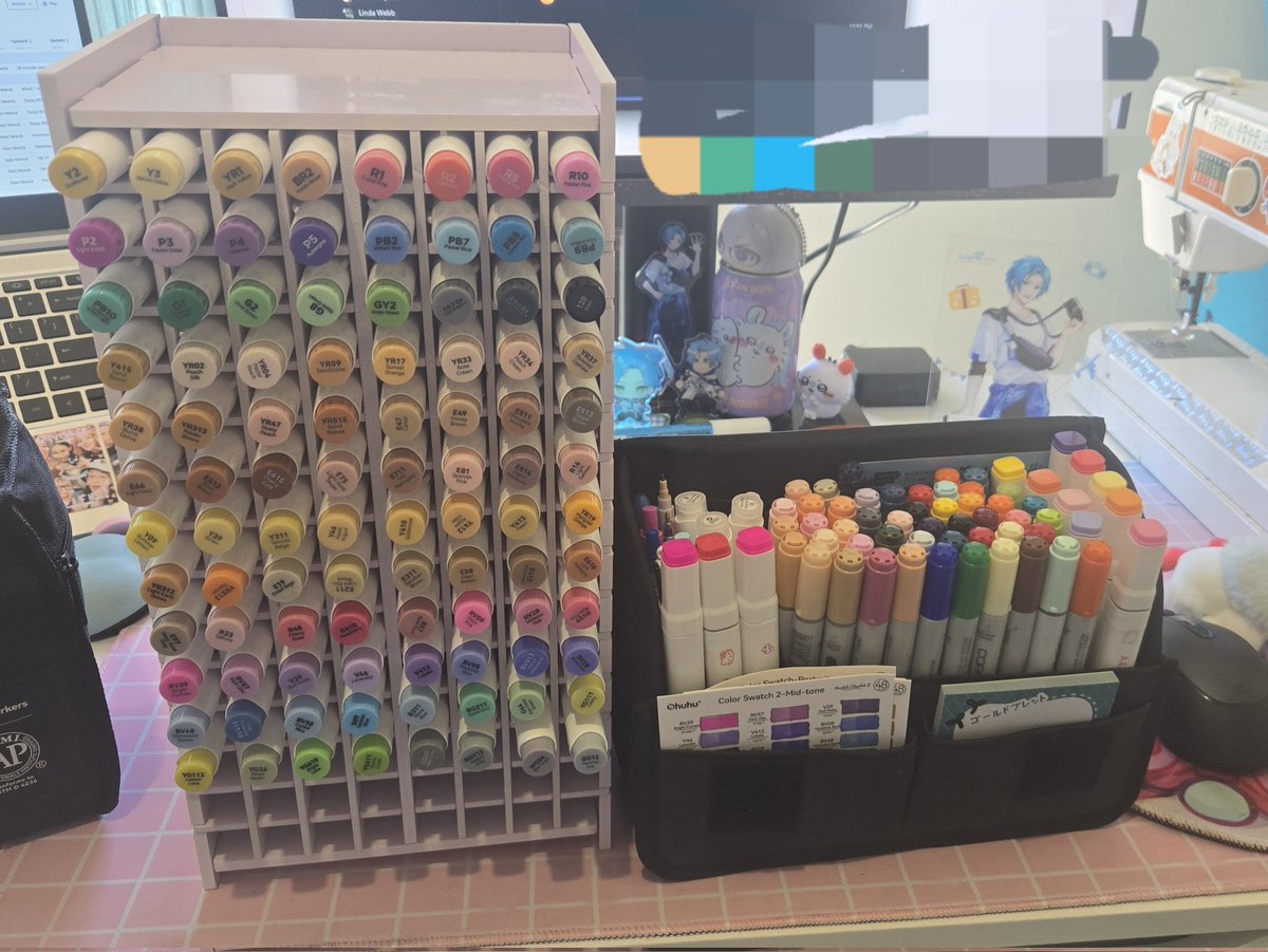 SenaamaVT's tweet photo. New markers meant I had to put them all together uuu this is so yummy to look at https://t.co/9sjCr8AVVf