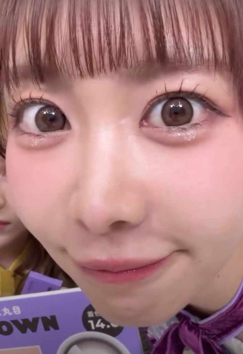 無加工でこの近さでも余裕で耐えられることも着色直径14.0が派手に見え