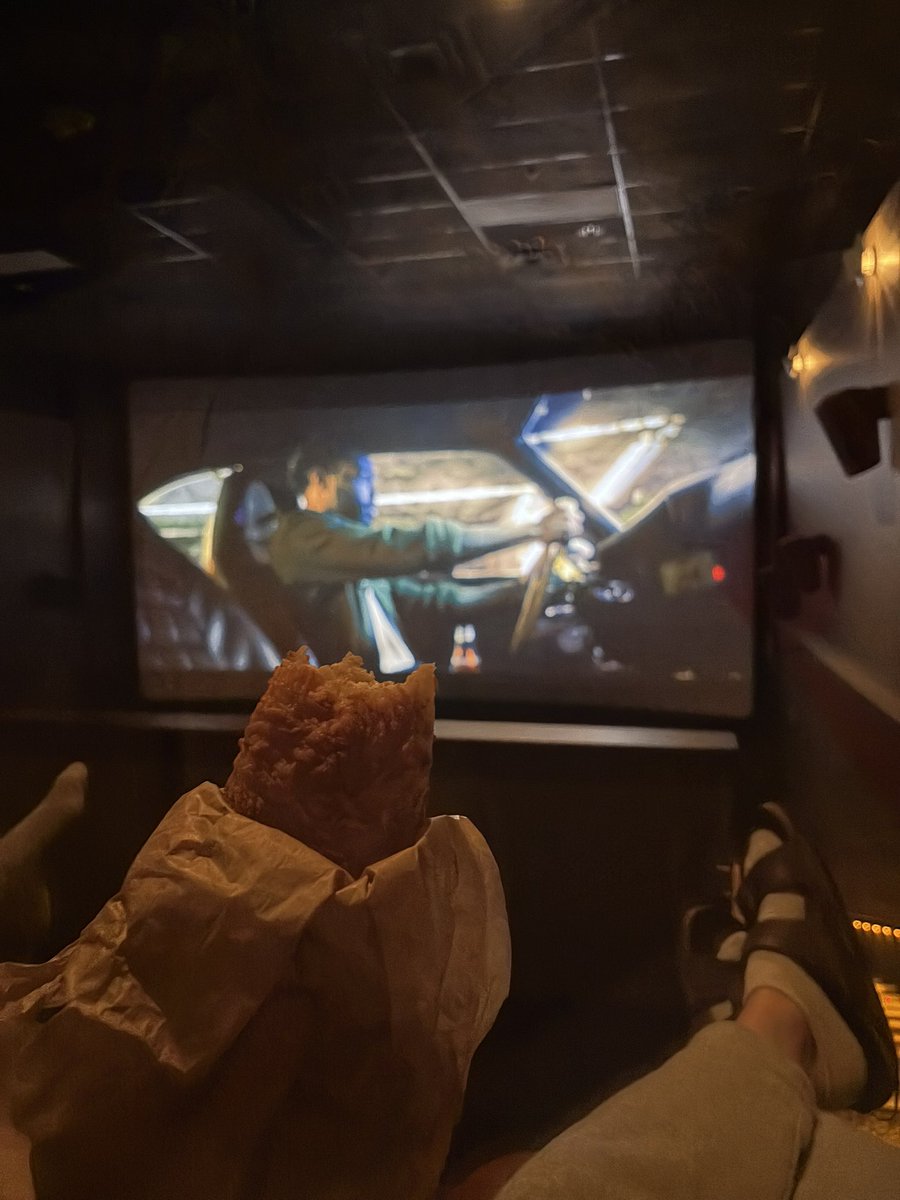 collegeviewcats tweet media