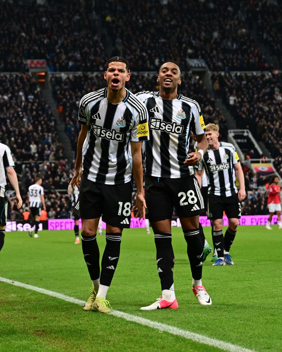 Playing with ten players for the entire second-half, but you wouldn't have thought it.

Exceptional shift, lads! 🙌