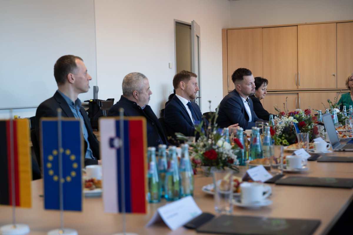 Slovenia in Germany tweet media