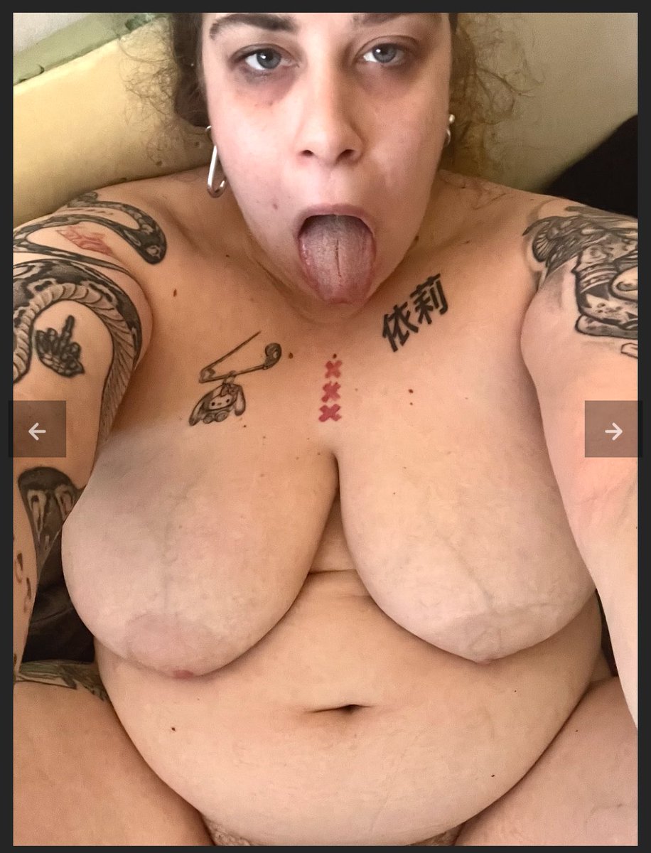 x_dom2's tweet photo. DM to be exposed like her! https://t.co/QOlCPv0bZT