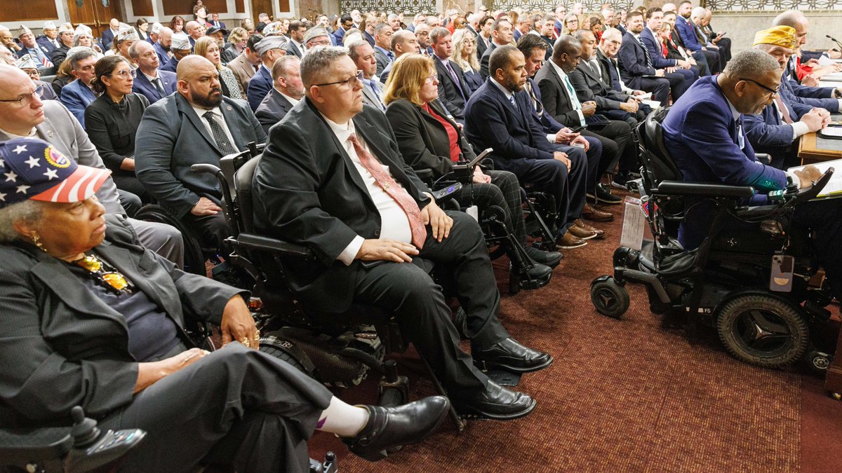 PVA1946's tweet photo. This CANNOT continue.
Today, PVA Pres. Robert Thomas pressed @HouseVetAffairs, @VetAffairsDems, @SVACGOP, & @SVACDems on @DeptVetAffairs staff shortages, canceled care visits, & costs for #Veterans.
For 80 years, we’ve been #PushingAccessForward. Read: https://t.co/IV7Zvc3zaY. https://t.co/QQjtLOJuRl
