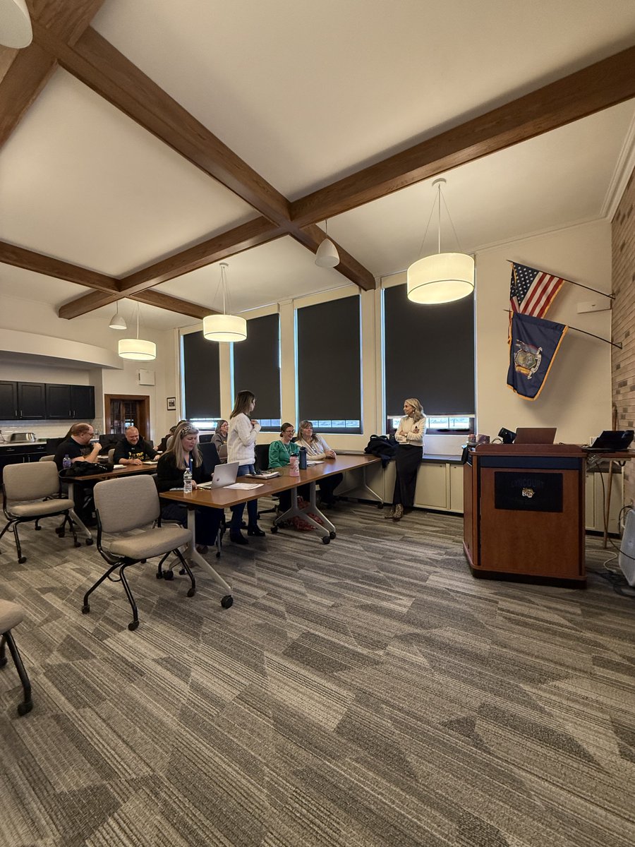 Amy Rotundo tweet media