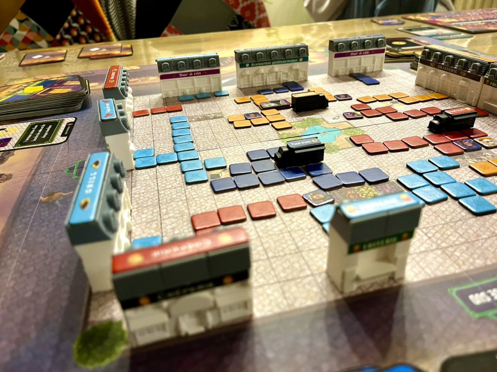 xWormer's tweet photo. À quoi on joue?
✨ Fog of Love
✨ Kelp
✨ Harmonies
✨ Dinner in Paris

#j2s #bgg #boardgames https://t.co/i3BpwgVhP0