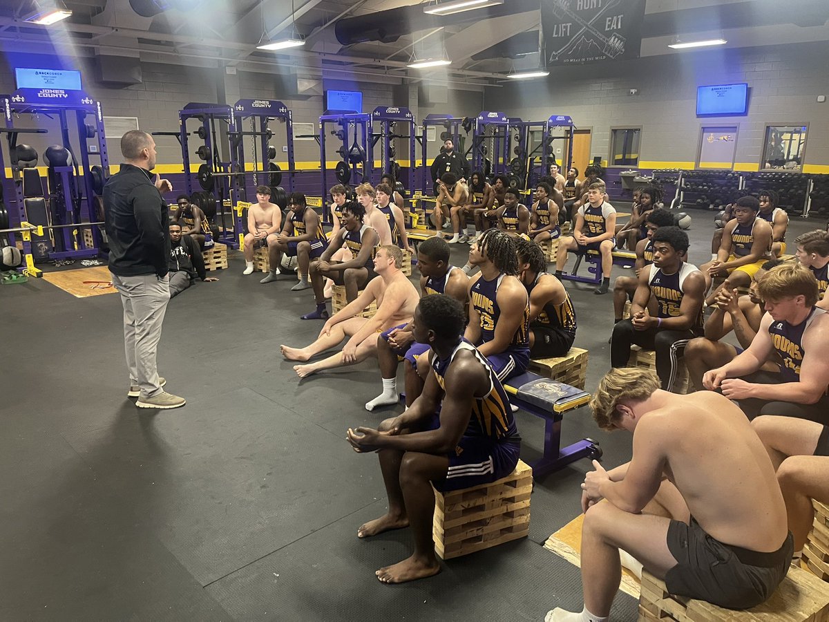 Marvin L James II tweet media