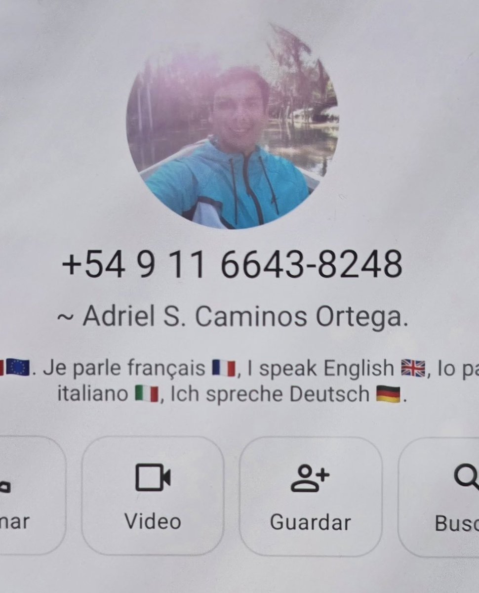 denbmcarp's tweet photo. MAXIMA DIFUSION! NO DARLE ANIMALES!!

Asesino de gatos (gatitos lactantes y sus mamás, cachorros, perros y gatos adultos). Esta persona es un peligro por favor sumo cuidado!!! https://t.co/xWXSVnhoMT