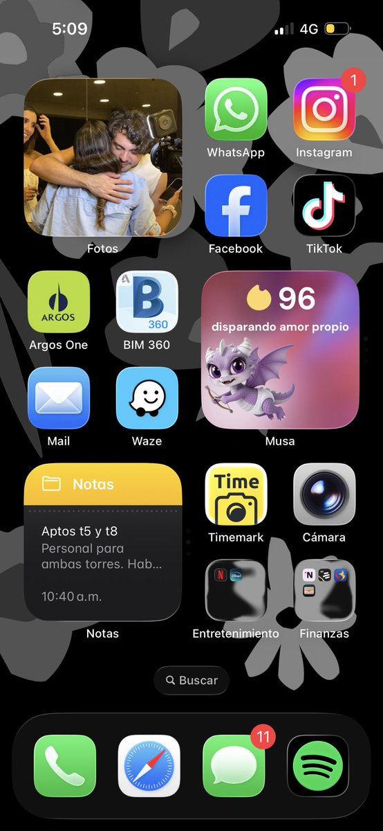 Valentina 🦥 tweet media