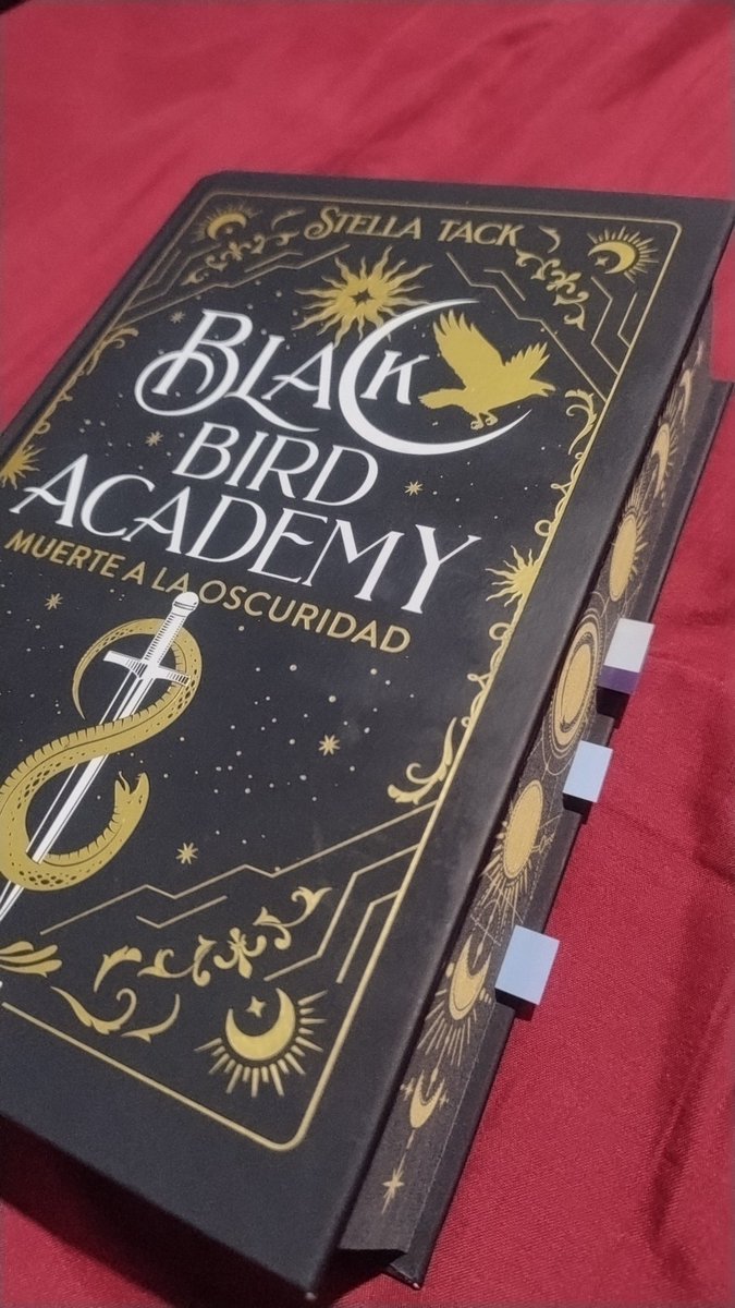 PonchioniF's tweet photo. Ya termine cementerio de animales de Stephen King.

Ahora arrancamos con Black bird academy de Stella Tack.
#stellatack #blackbird #libros #Inlove https://t.co/0Kih0L2I3s