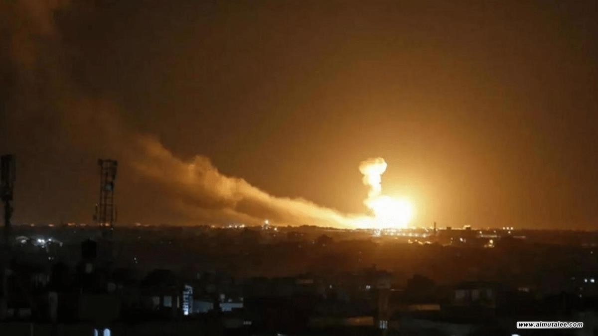 بدء الحرب البرية في إيران!

قصف يستهدف معسكراً للمعارضة الكردية الإيرانية في حلبجة شرق السليمانية

جاء ذلك بالتزامن مع تداول تقارير تفيد بأن آلاف المسلحين الأكراد يشنون هجوماً برياً شمال غرب إيران