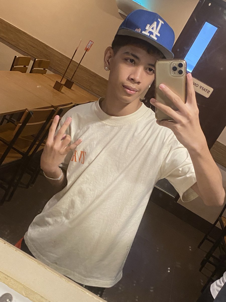 AngeloRonc57410's tweet photo. repost mo send ko sau to💦🥰 https://t.co/oh9yfSJN6H