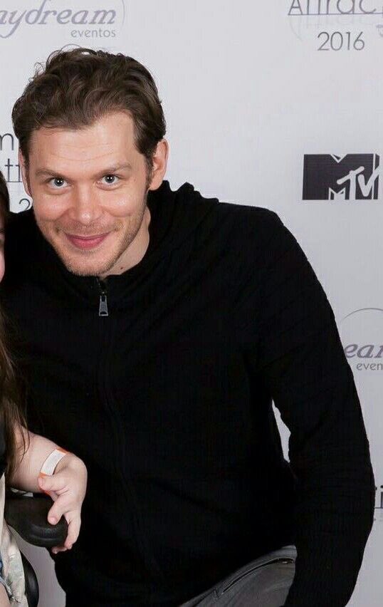 JOMO1981A's tweet photo. @JosephMorgan ❤️❤️. Love this handsome dude. https://t.co/WdkL4JAgX1