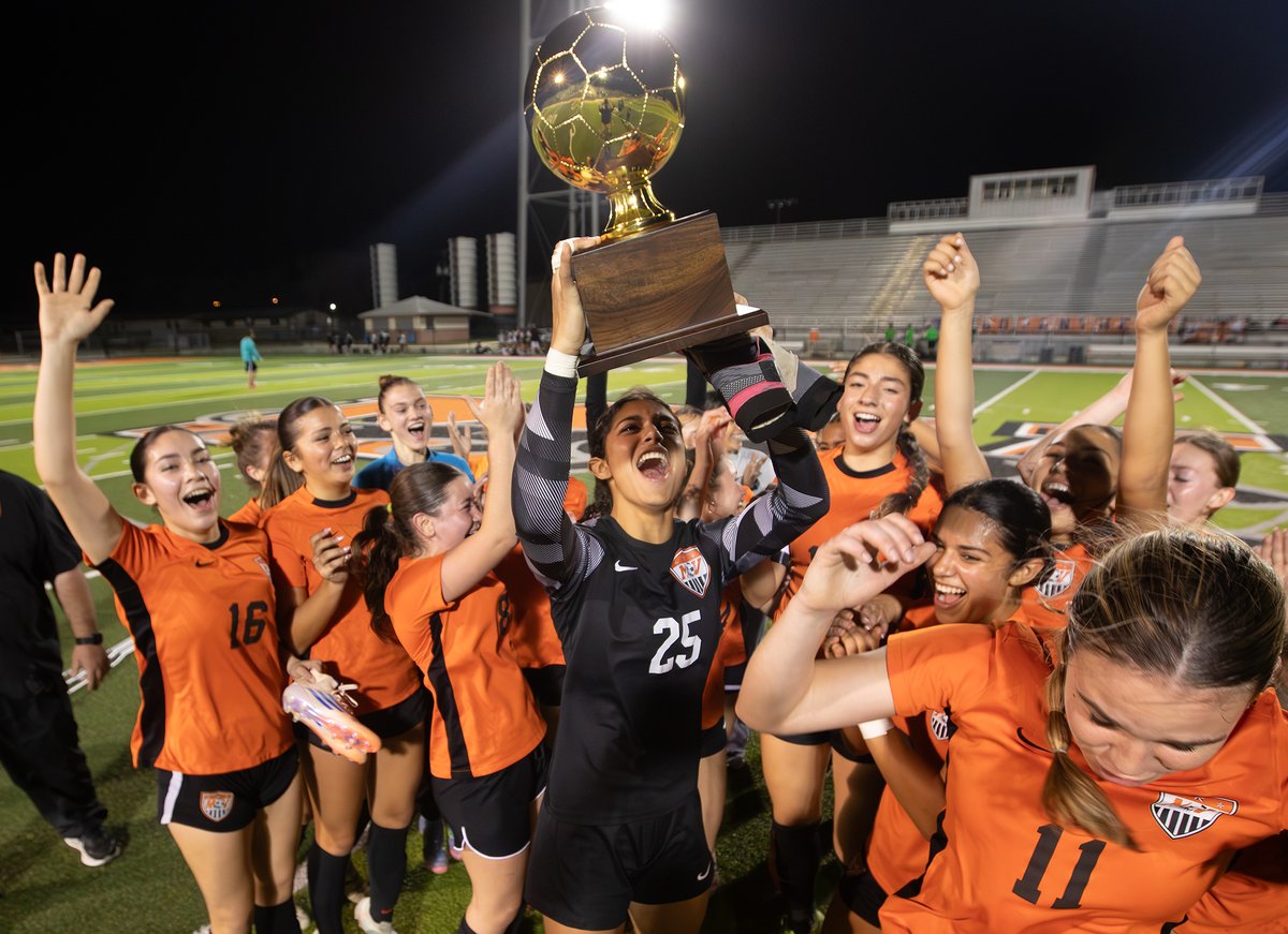 Medina Valley ISD tweet media