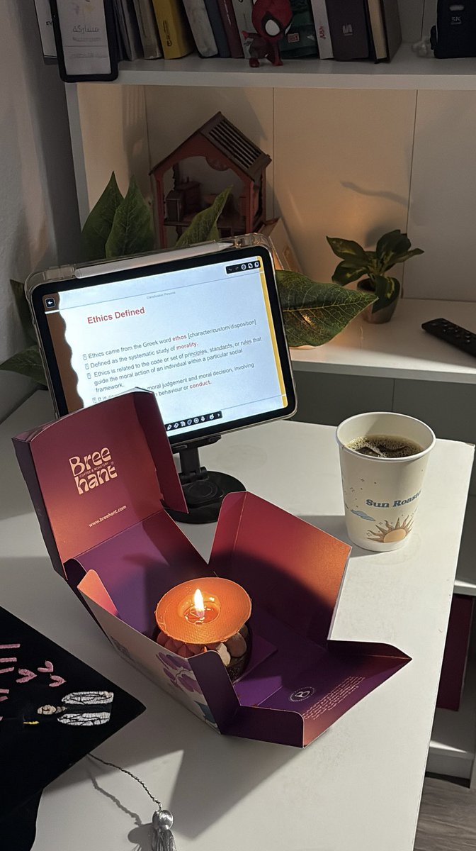 SLP | SARAH tweet media