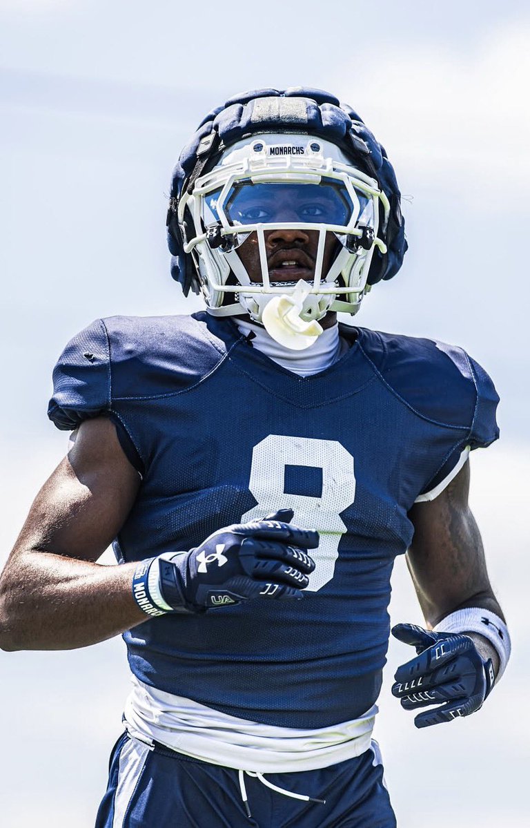 Taylor Daniels tweet media