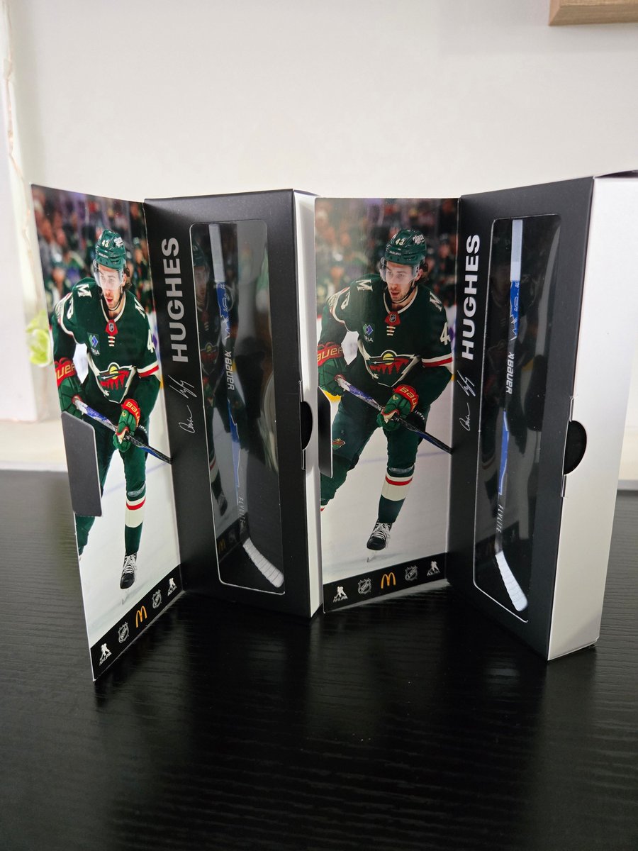 Lily 💜 tweet media