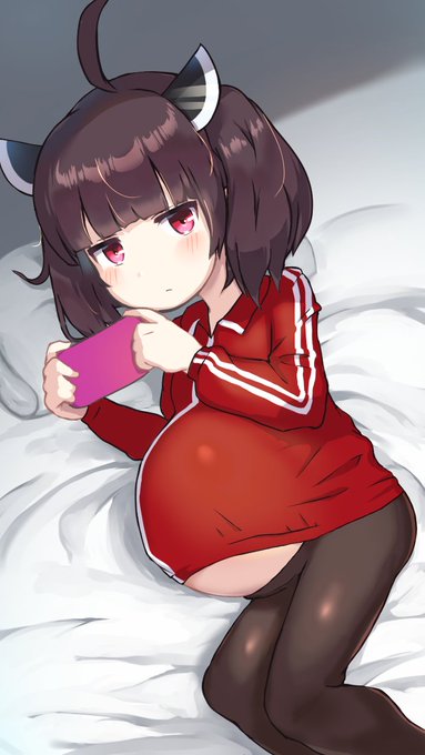 旦那の布団でゴロゴロしてる多胎krtn 