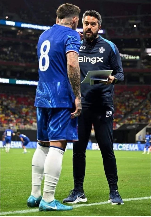 Carl⚪️s Ⓜ️isère tweet media