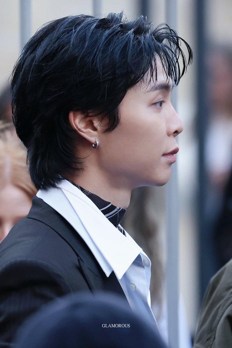 GLAMOROUS tweet media