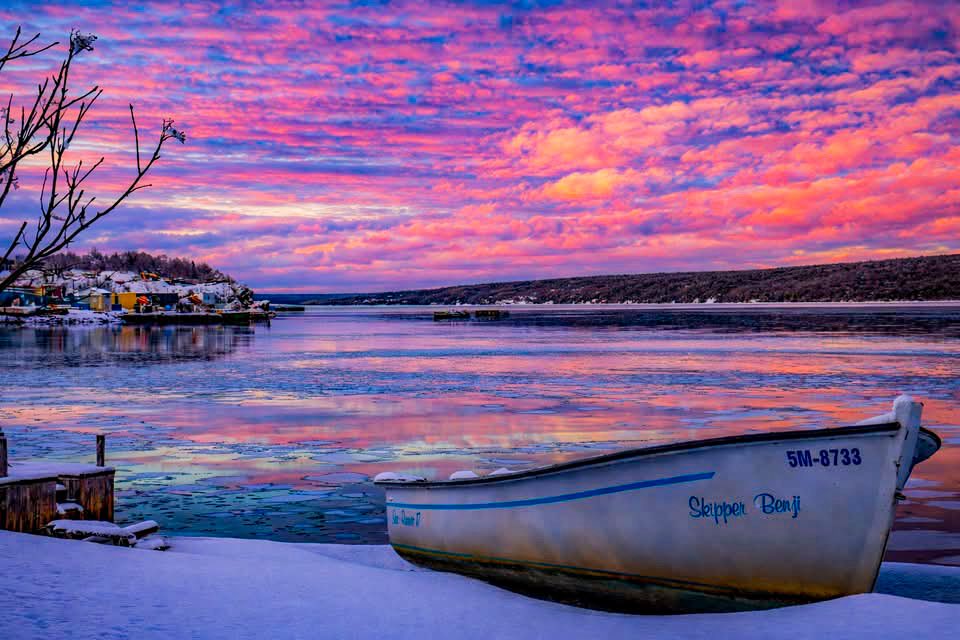 BKeough96's tweet photo. What a beautiful evening! #shareyourweather #clarenville #newfoundland #Newfoundlandbeauty #Newfoundlandliving #NewfoundlandBeauty #Nlwx 

@weathernetwork @EddieSheerr https://t.co/2yKUqAXm75