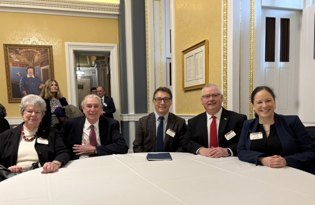 SeaCommCEO's tweet photo. We joined 6,000 Credit Union leaders in DC this week for America’s Credit Unions GAC Conference to ensure issues key in our industry are kept in focus by Congress. Today we were at the Capitol meeting with our VT representatives about issues that are important to credit unions. https://t.co/31YgPslh1Q