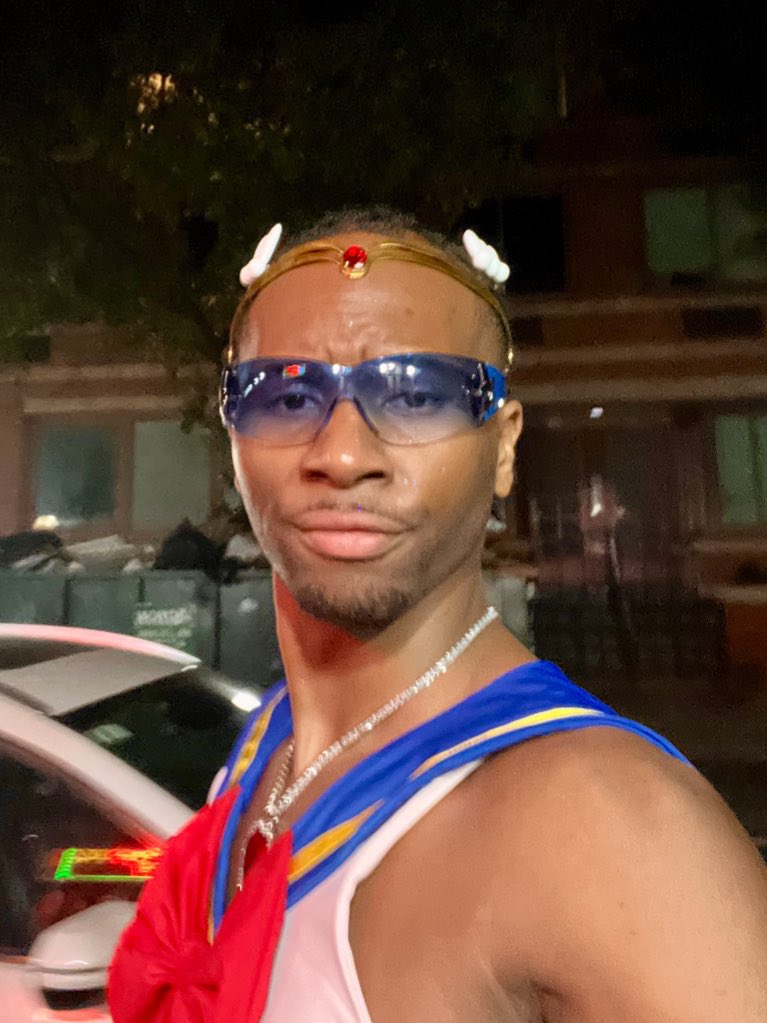 Pokédex #428 tweet media