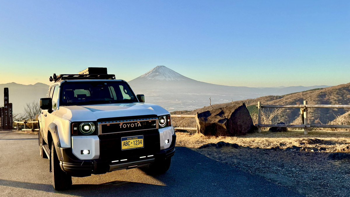 おはようございます😃🌪️

今日は愛車ランドクルーザー250のセキュリティ強化を終え迎えに行く♬

100％盗難不可能なシステムを更に仕掛けた👍🏼安心はできないけど危険度はかなり下がっただろう
それにしても人様の愛車を盗む奴がいるってのが信じられん😬💢

久しぶりの愛車ドライブ(帰路)楽しみだな〜