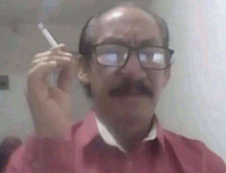 Ya me cansé de extrañar personas, ahora quiero que me extrañen a mi