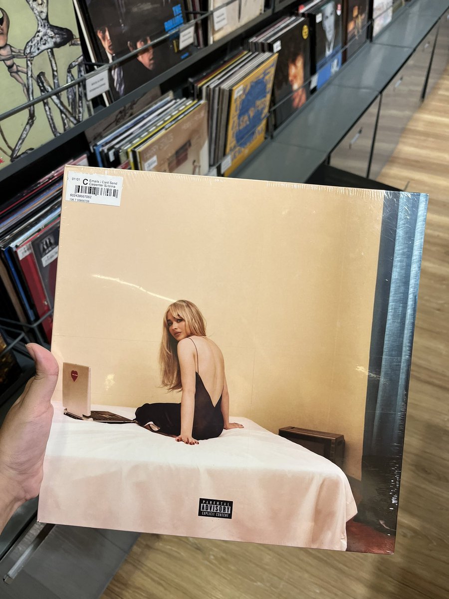 lu ⚭ CONOCI A JOE tweet media