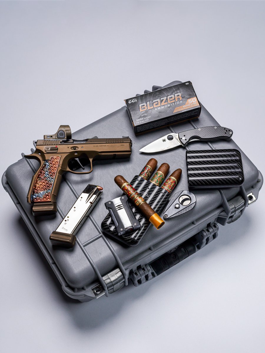 OpticsPlanet tweet media